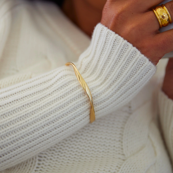 Garden of Eden Bangle Yellow Gold 65mm