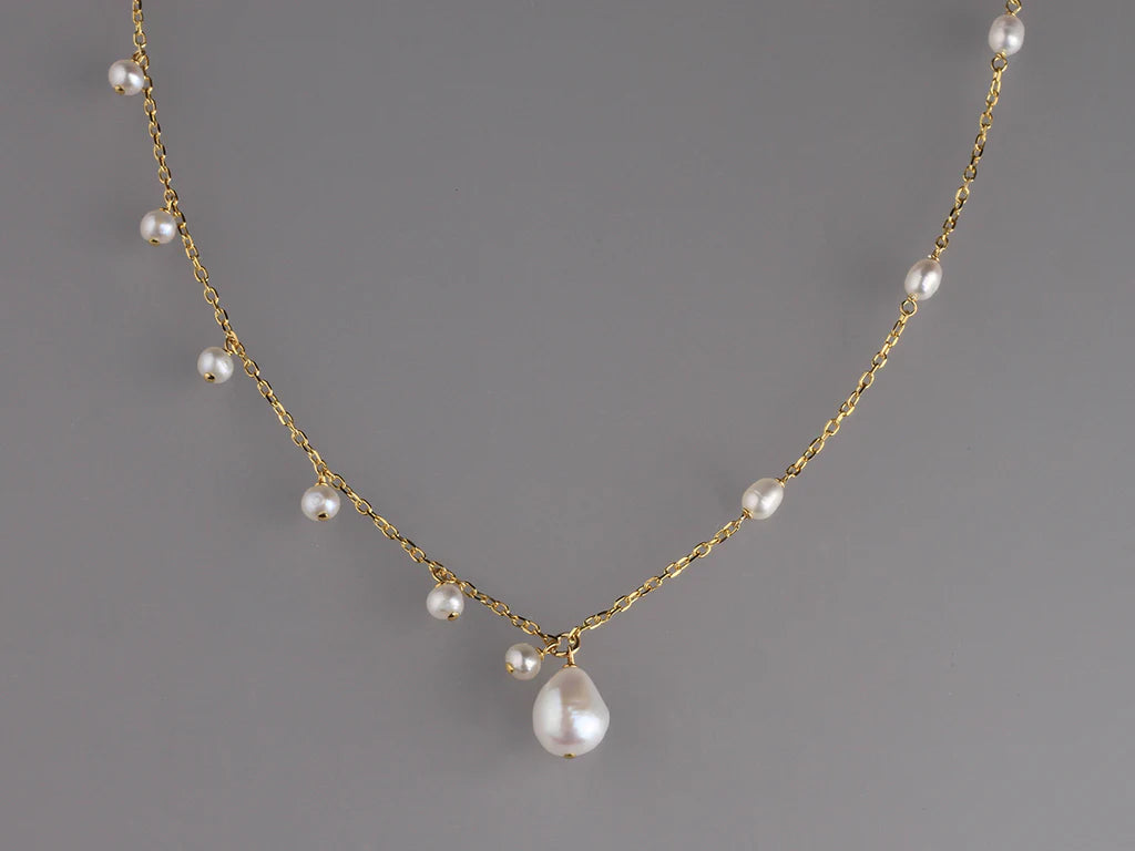 Kate Pearl Necklace