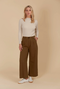 Freya Pant