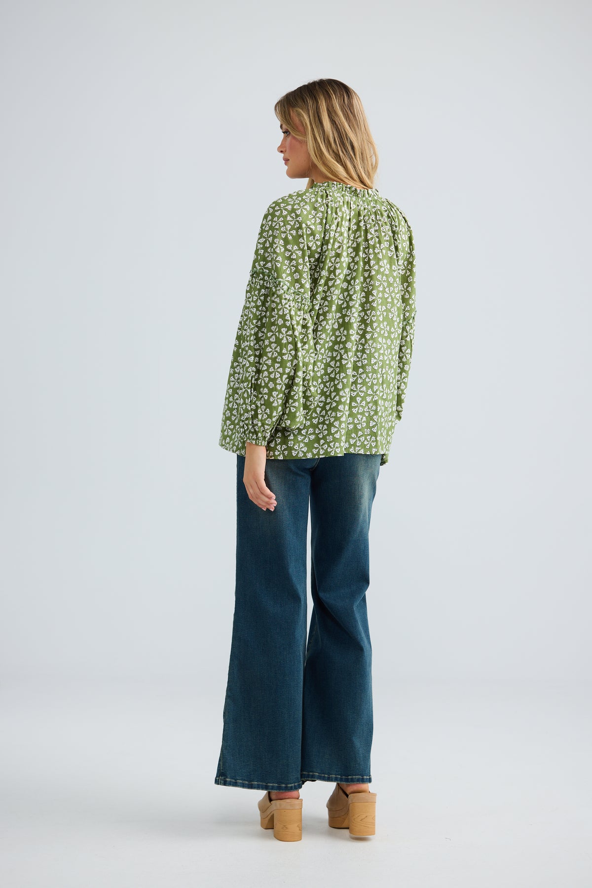 Allegria Top Sage Petal