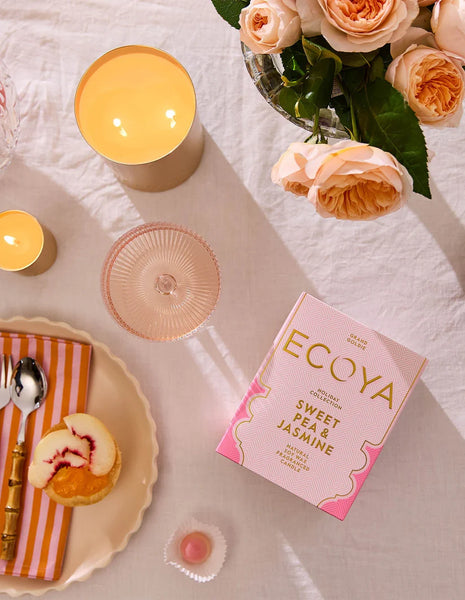 Sweet Pea & Jasmine Goldie Candle