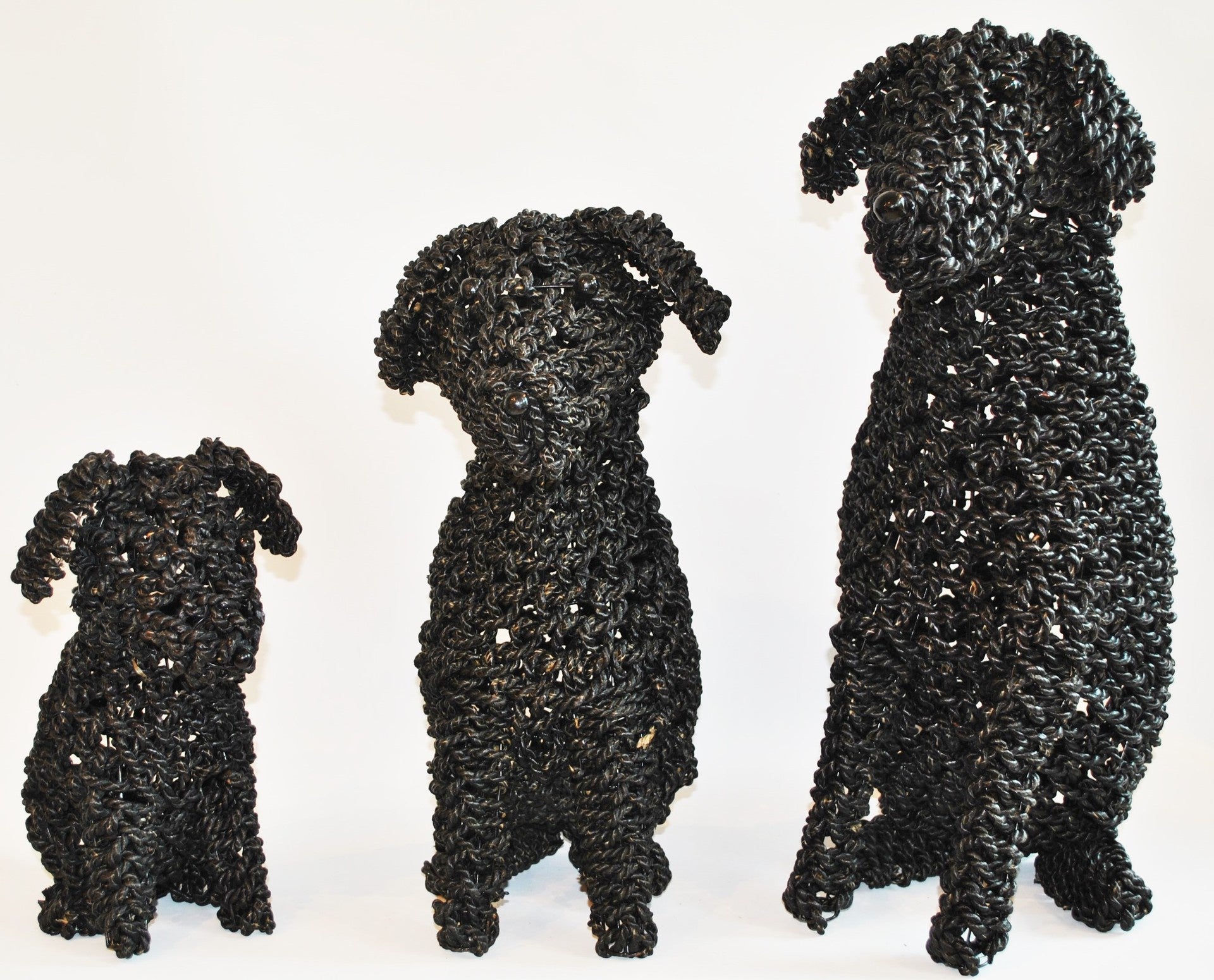 Rope Puppy Liquorice Rattan